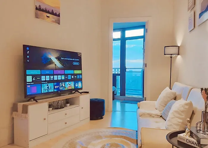 Gramercy Residences Cozy 1br With 600mbps & Free Amenities View Aparthotel 4*