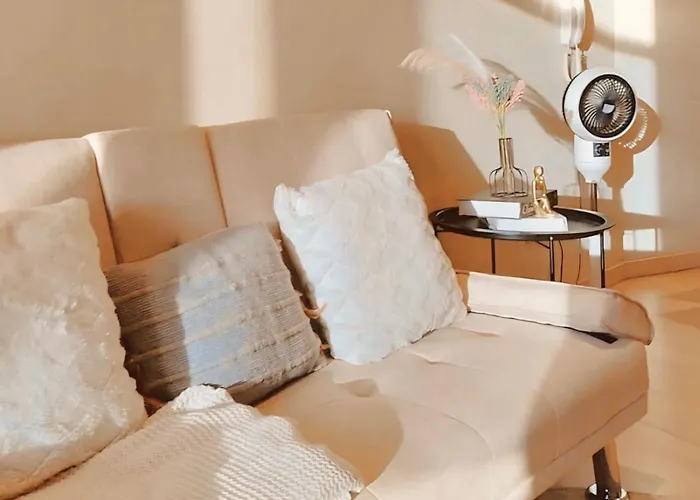 Aparthotel Gramercy Residences Cozy 1br With 600mbps & Free Amenities View 4*